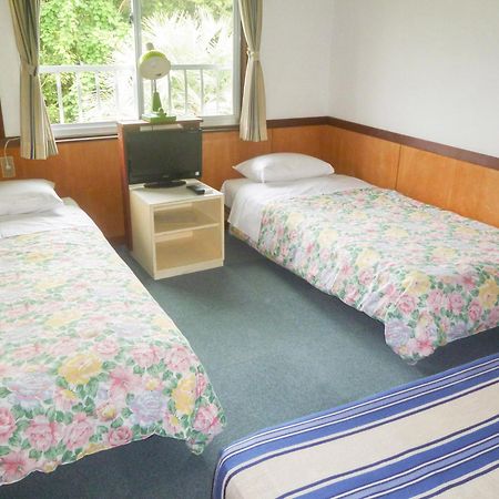 Pension Flora Tateyama  Extérieur photo