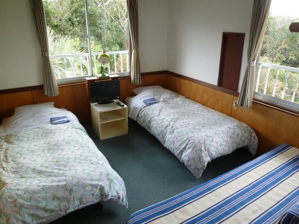 Pension Flora Tateyama  Extérieur photo